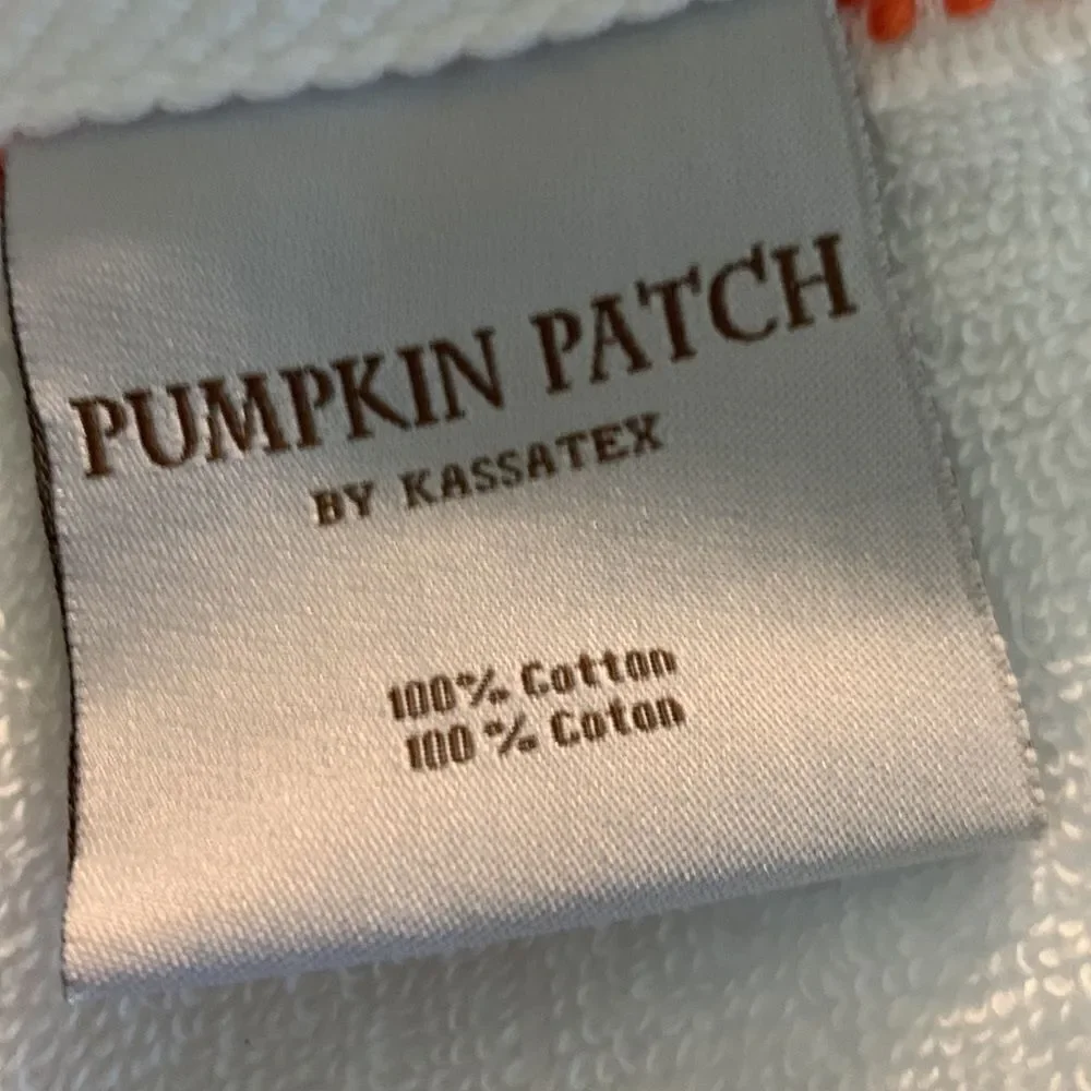 Kassatex Halloween theme towel